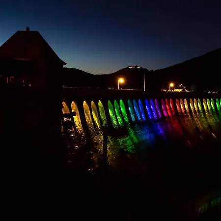 Zum Wildpark Διαμέρισμα *